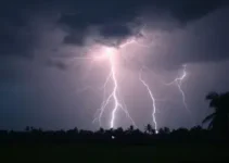 Sumaré deve ter um dia com trovões e raios neste sábado